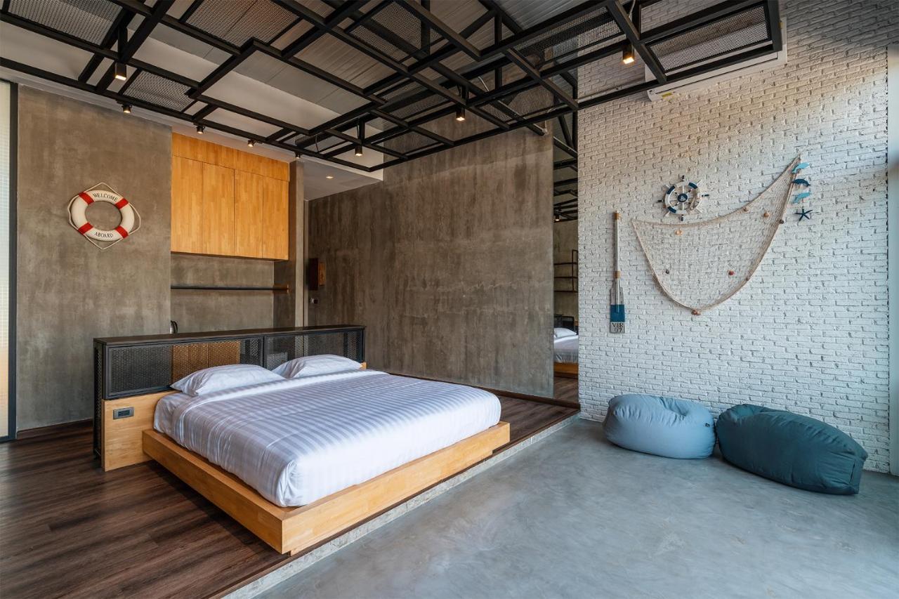 Hotel The Bloc @ Sea à Thap Sakae Extérieur photo