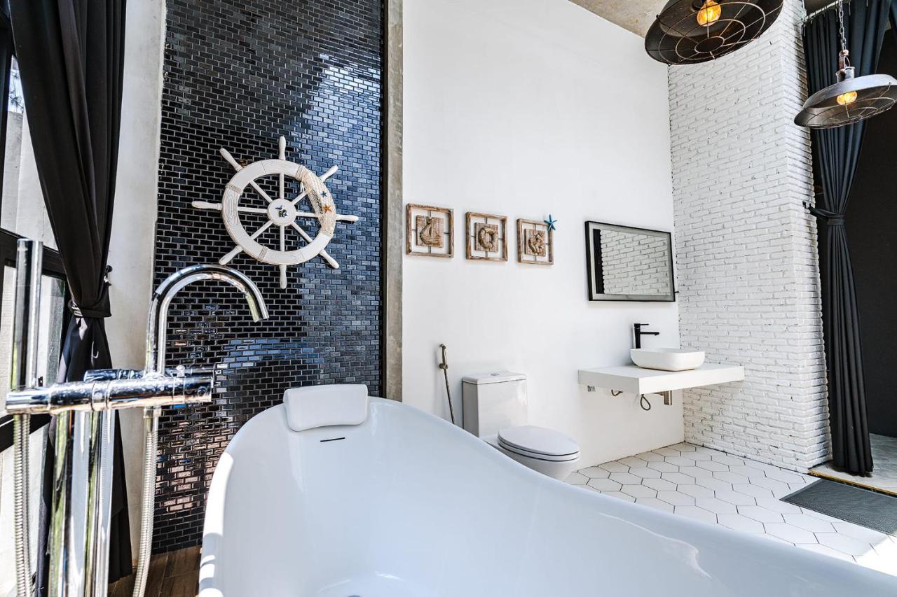 Hotel The Bloc @ Sea à Thap Sakae Extérieur photo
