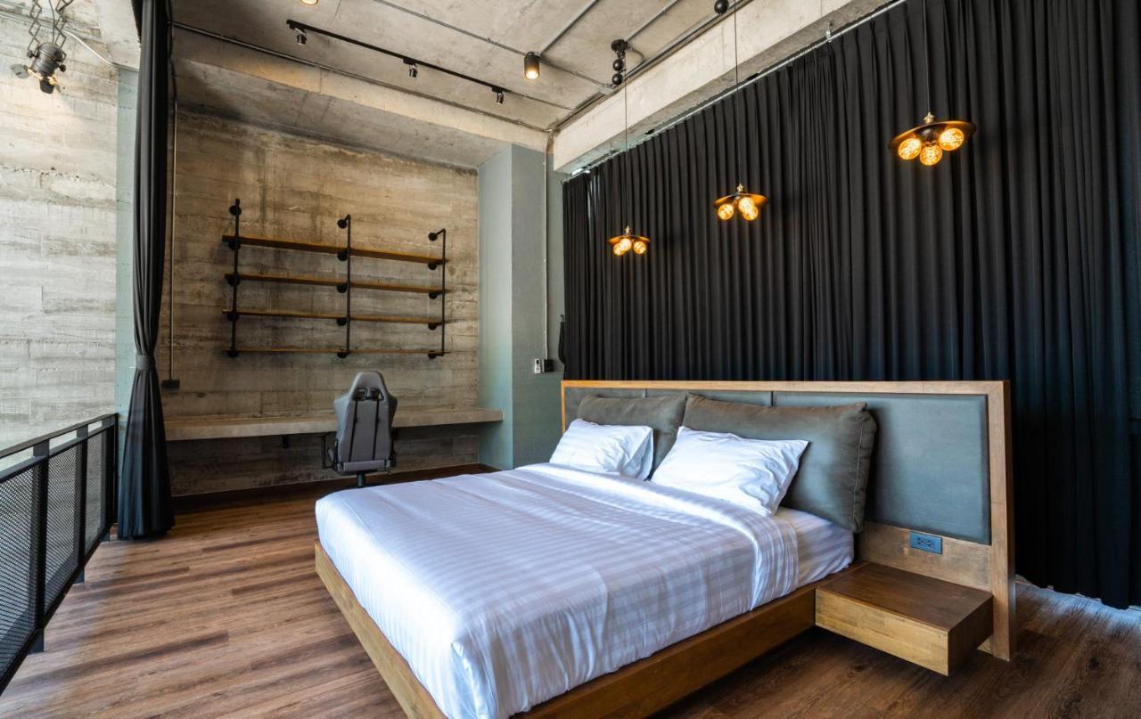 Hotel The Bloc @ Sea à Thap Sakae Extérieur photo